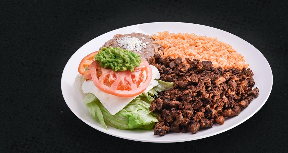 El Plato - Mixed food plate with rice, salad, beans and meat